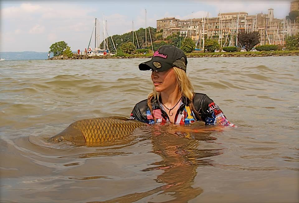 Larysa Unleashed - 1238131593200500743899124257786n.jpg